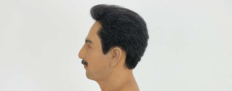 How do wear the wig on the silicone mask?