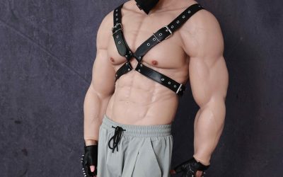 How to Look Muscular in Photos: The Best Tips and Tricks