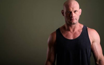 DIY Muscle Shirt: The Latest Trend in Men’s Fashion