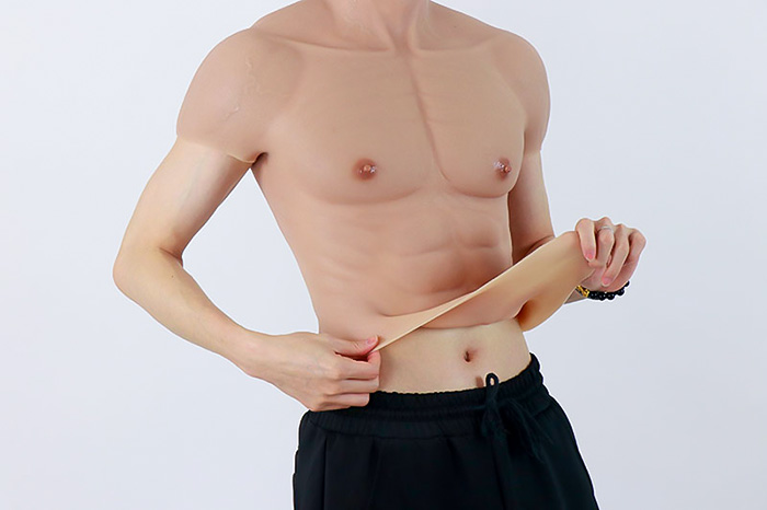 The Benefits of a Clean Silicone Mask and Muscle Suit