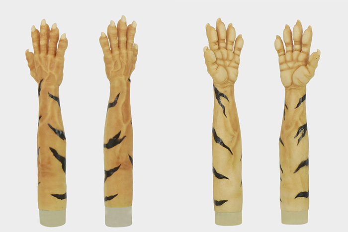 Silicone Tiger Gloves