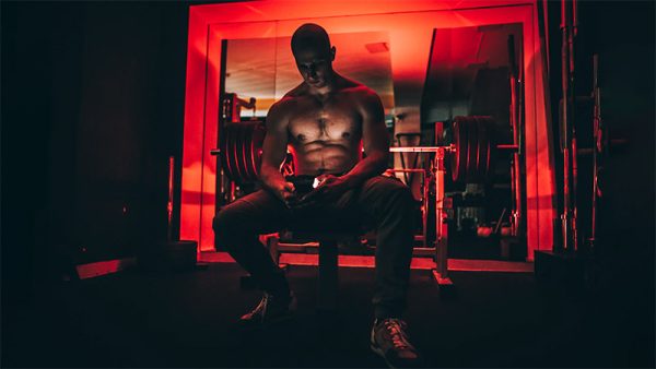 The Top 5 Male Sigma Traits That Attract Gay Men