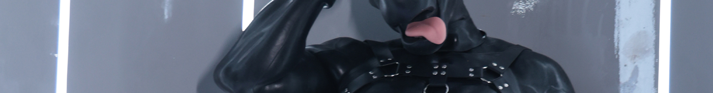 black-upgraded-upper-body-muscle-suit-with-arms_01