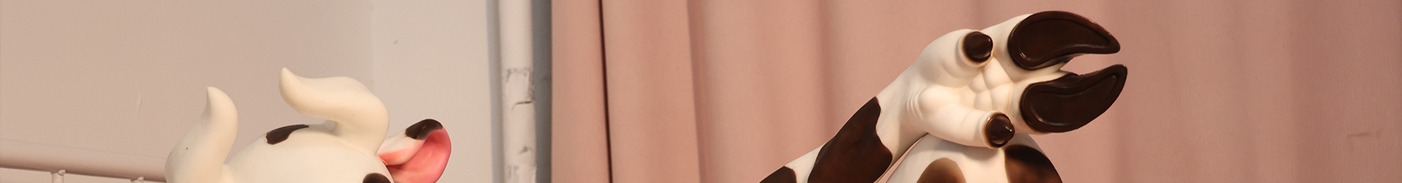 silicone-spotted-cow-bull-hoof-boots_01