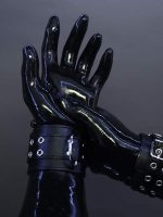 glossy_silicone_gloves_03
