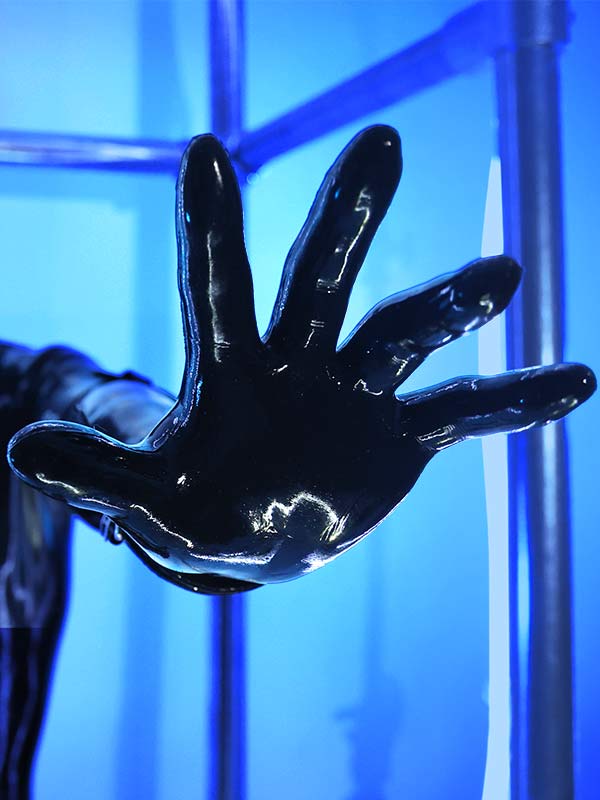 glossy_silicone_gloves_07
