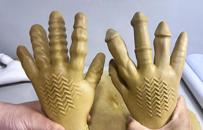 Silicone Black Penis Fisting Gloves – Pre-Order Now for Early Bird Discount-2