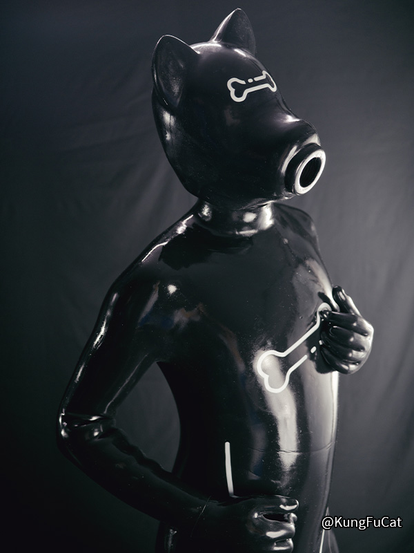 black-silicone-short-ears-drone-petsuit-set–bone_07